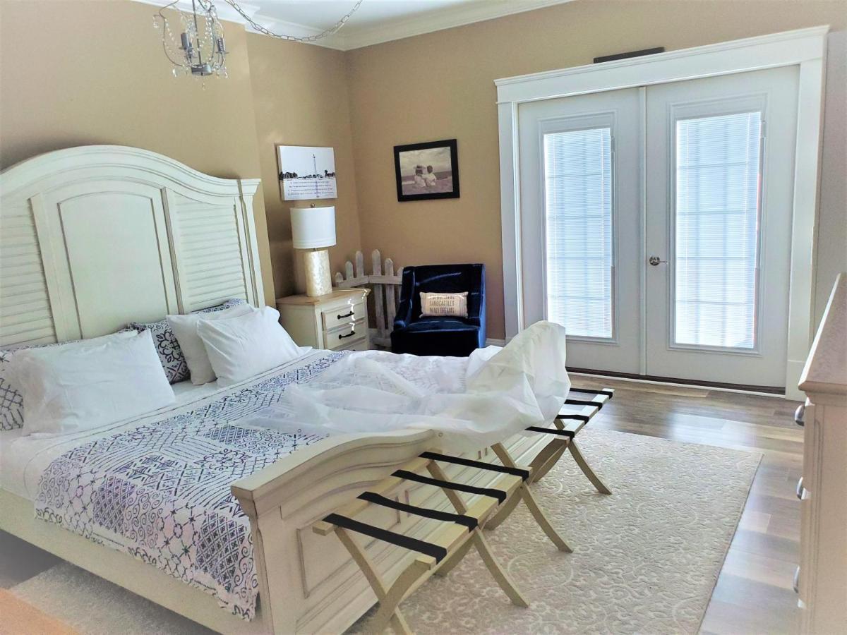 Anchor Boutique Put-in-Bay